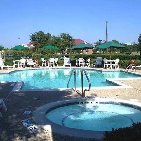 Addison Suites 